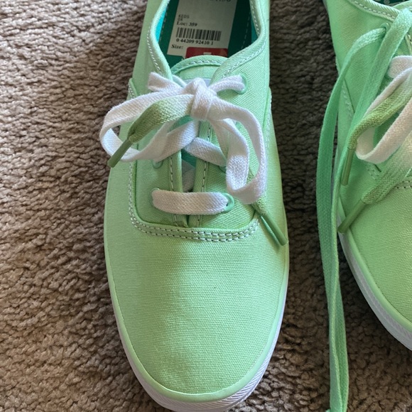 Keds Woman’s Mint Green Champion Brights Sneakers NWT - Picture 6 of 7